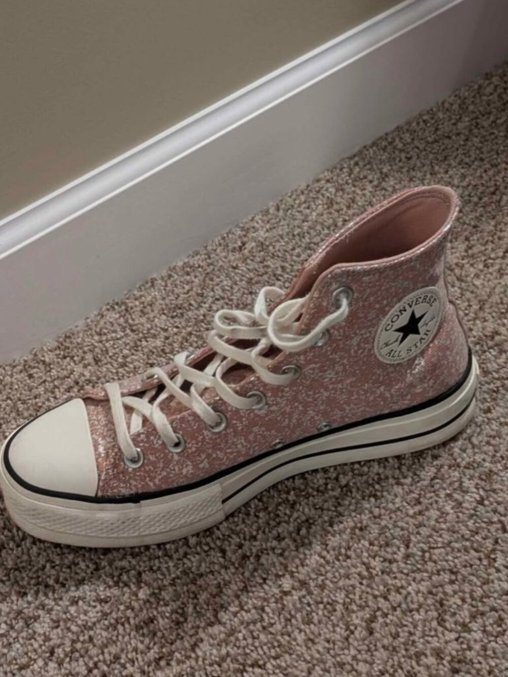 Converse Chuck Taylor All Star High Top Sneakers Size 9